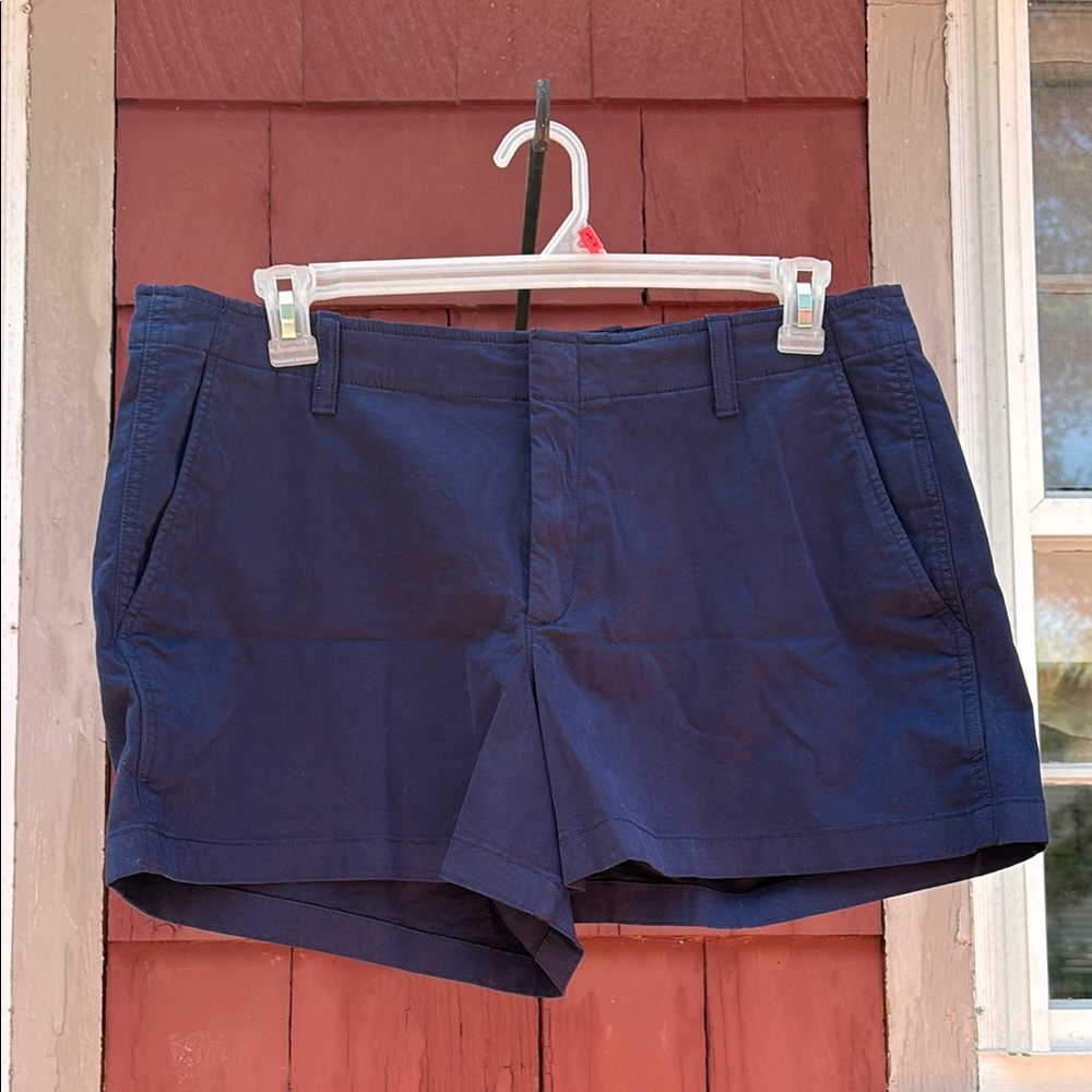 GAP Blue 3.5 inch Shorts Classic Tailored Fit